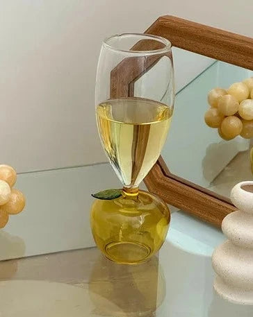 Creative Wine Glass Apple Shape